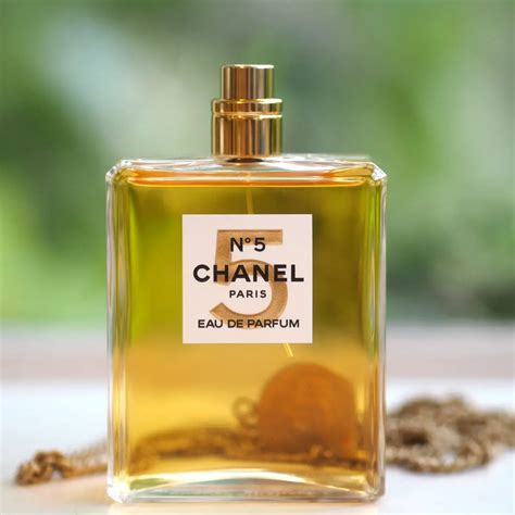 chanel no 5 limited edition 2021|chanel no 5 gift box.